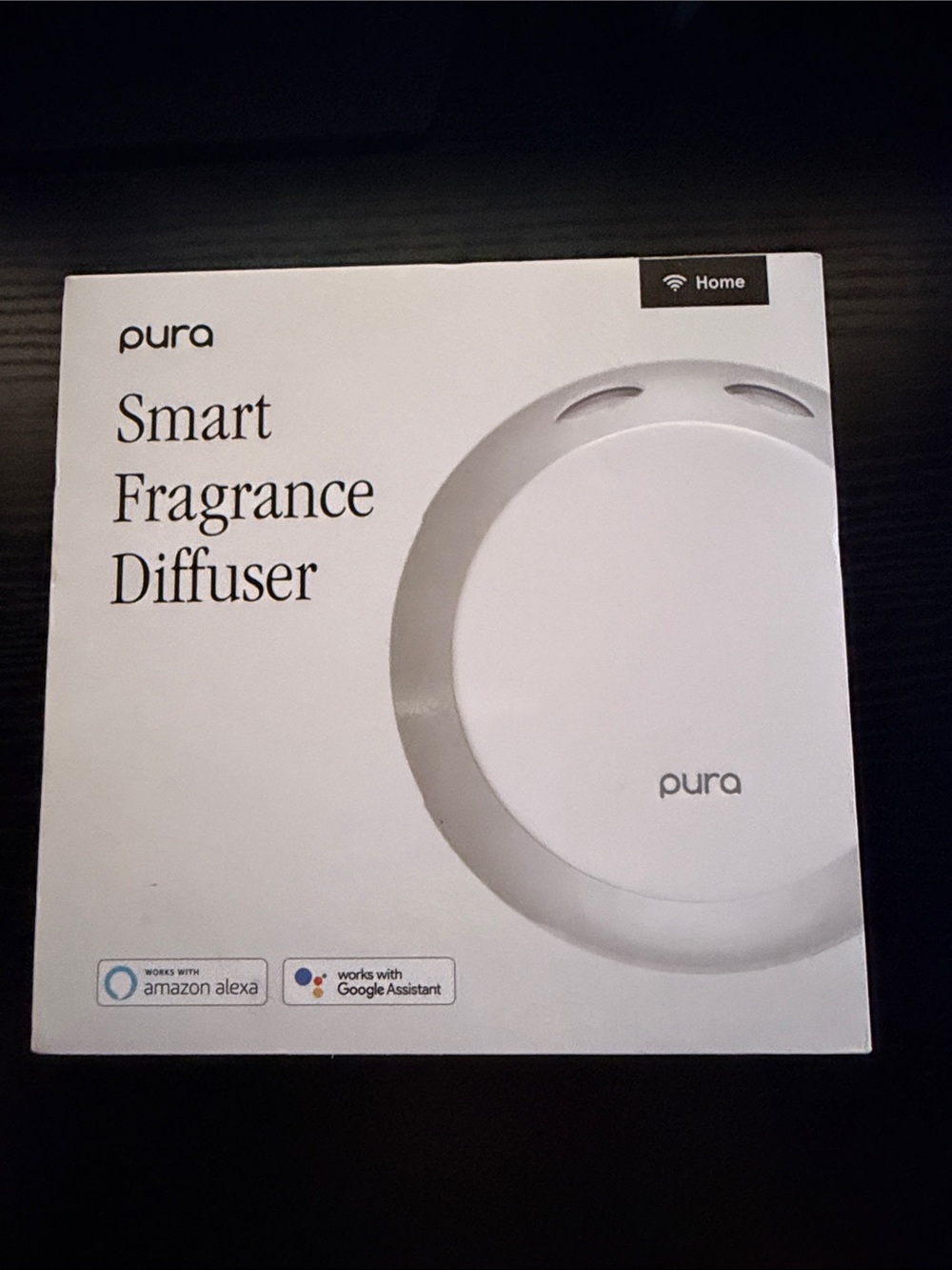 Pura Smart Fragrance Diffuser - White comes with two scents Brand new